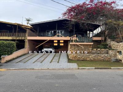 Casa em Condom�nio para Loca��o, em Aruj�, bairro Aruj�zinho I, II e III, 4 dormit�rios, 2 banheiros, 3 su�tes, 4 vagas